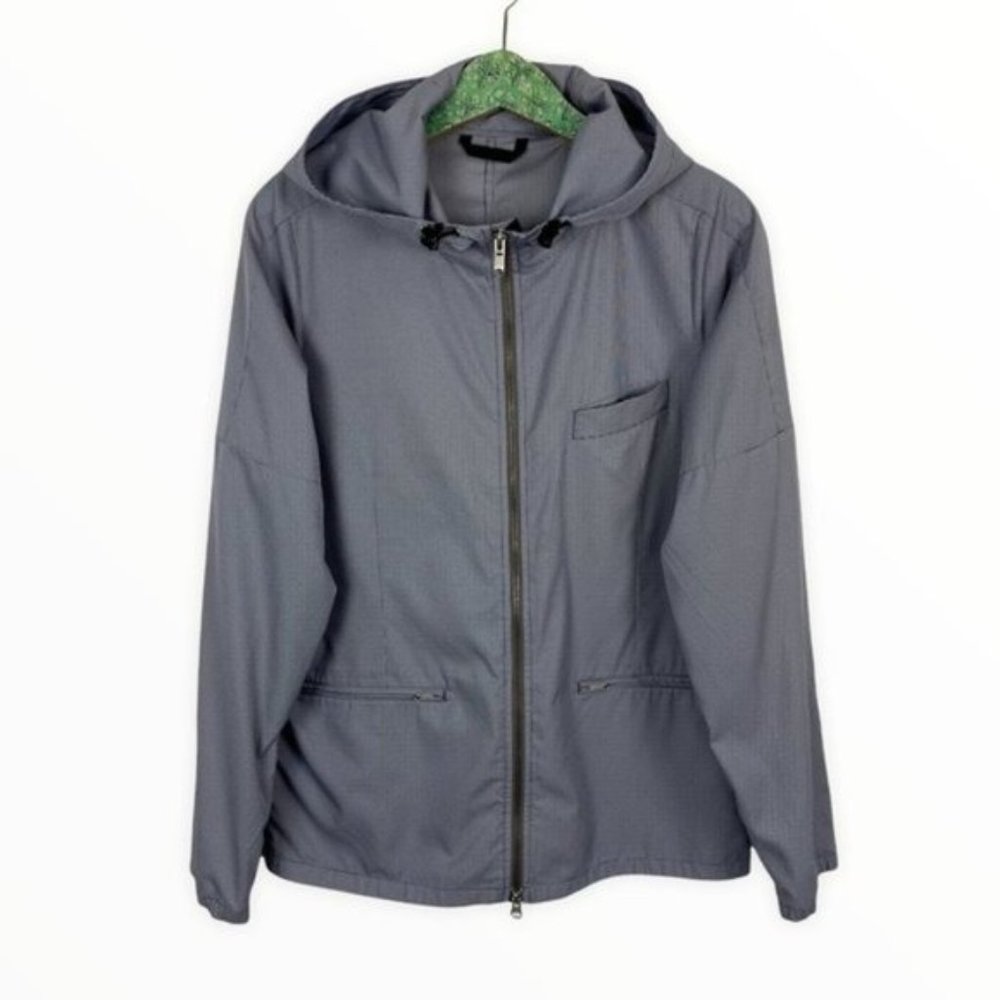 Lululemon Man’s Windbreaker Zip Up Jacket Medium Hooded Blue